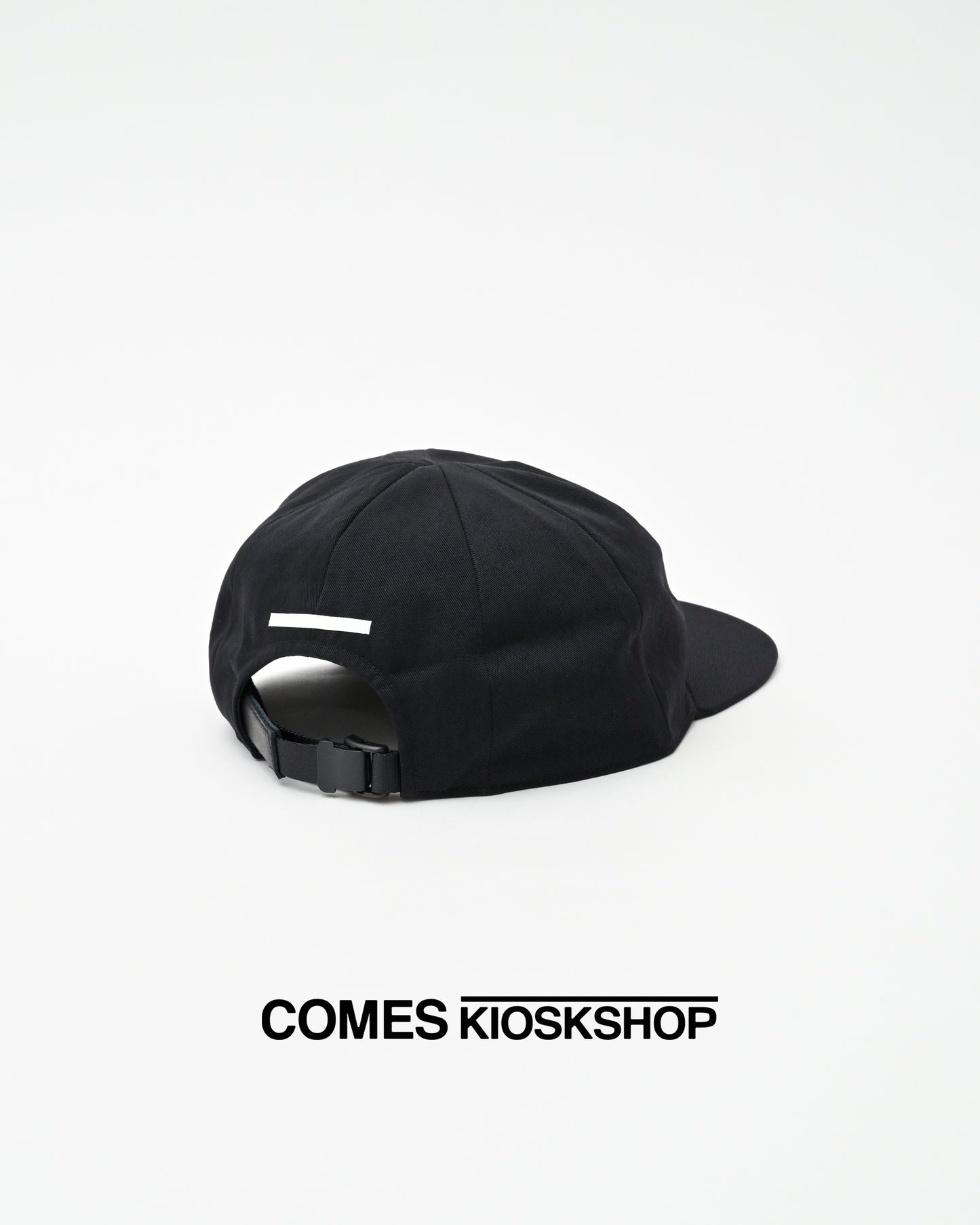 REFLECTOR CAP