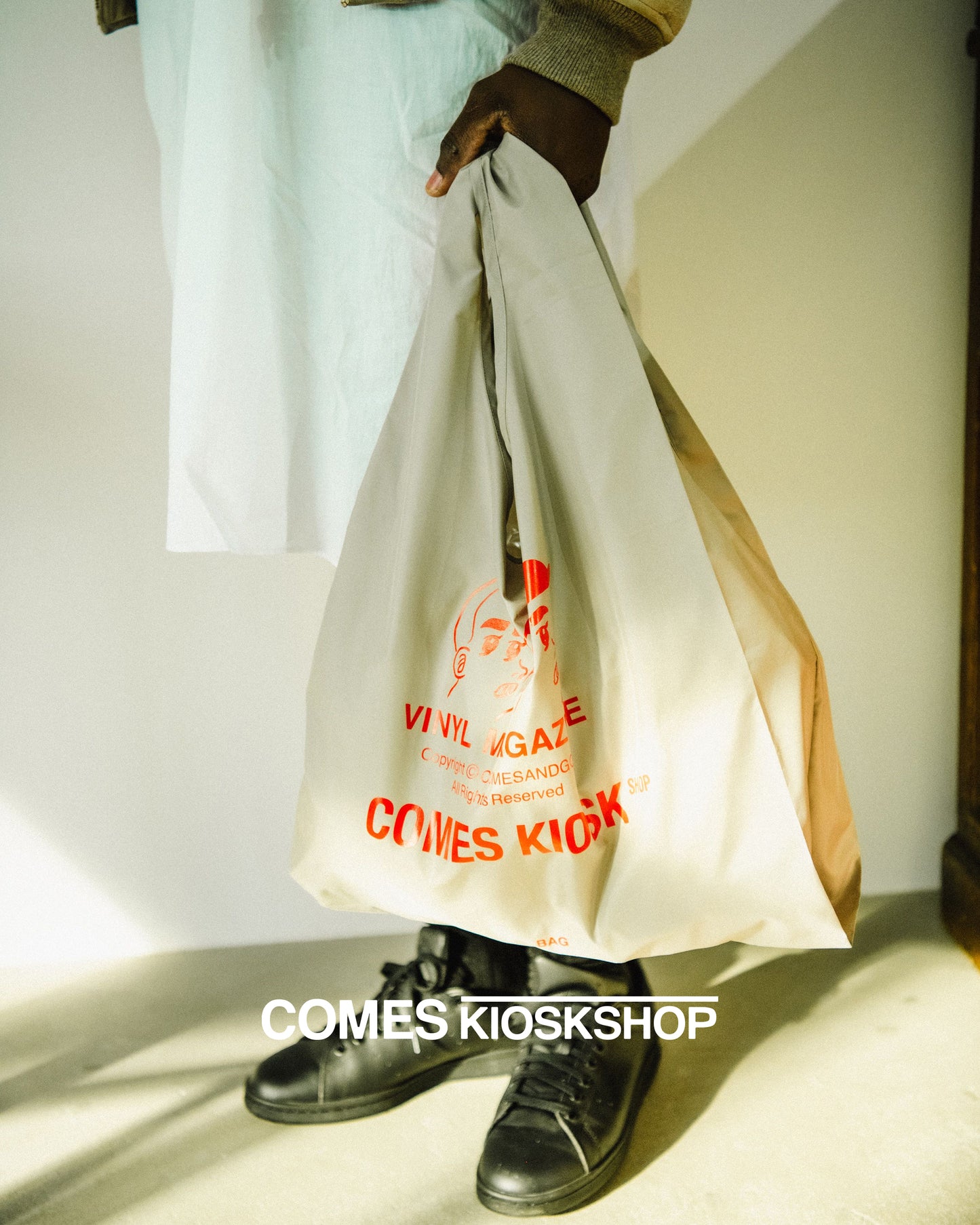 COMES & VINYL MAGAZINE ECO BAG