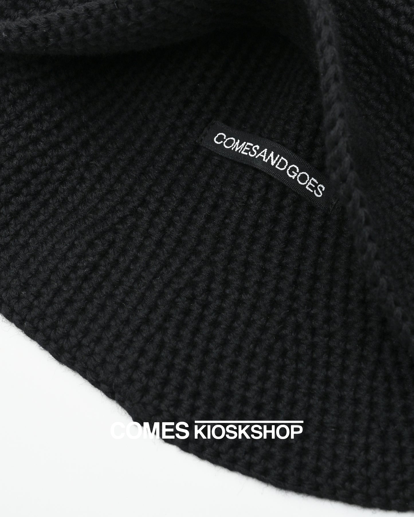 HAND MADE KNIT WOOL BALLOON HAT