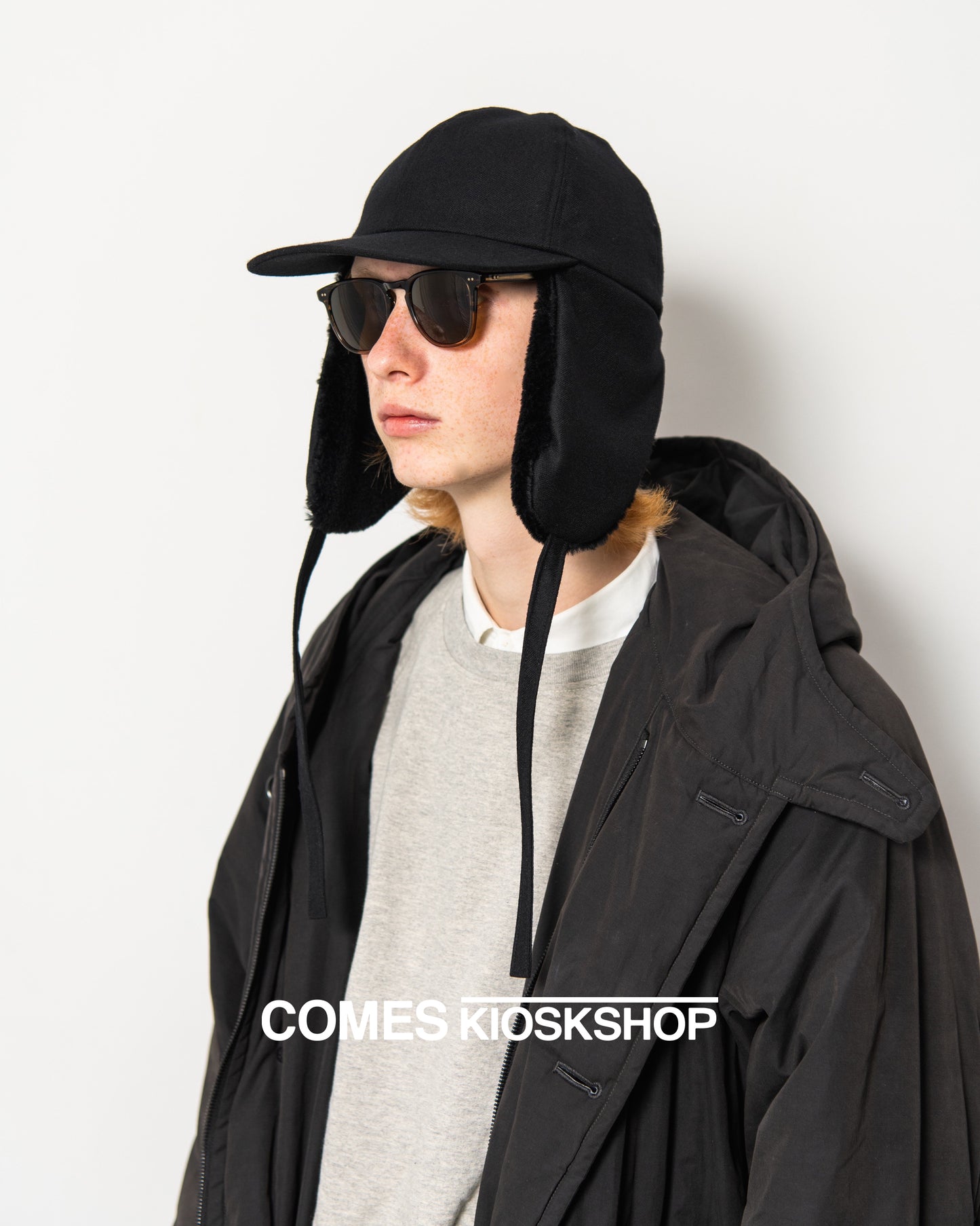CLEAR TWILL EAR CAP 1