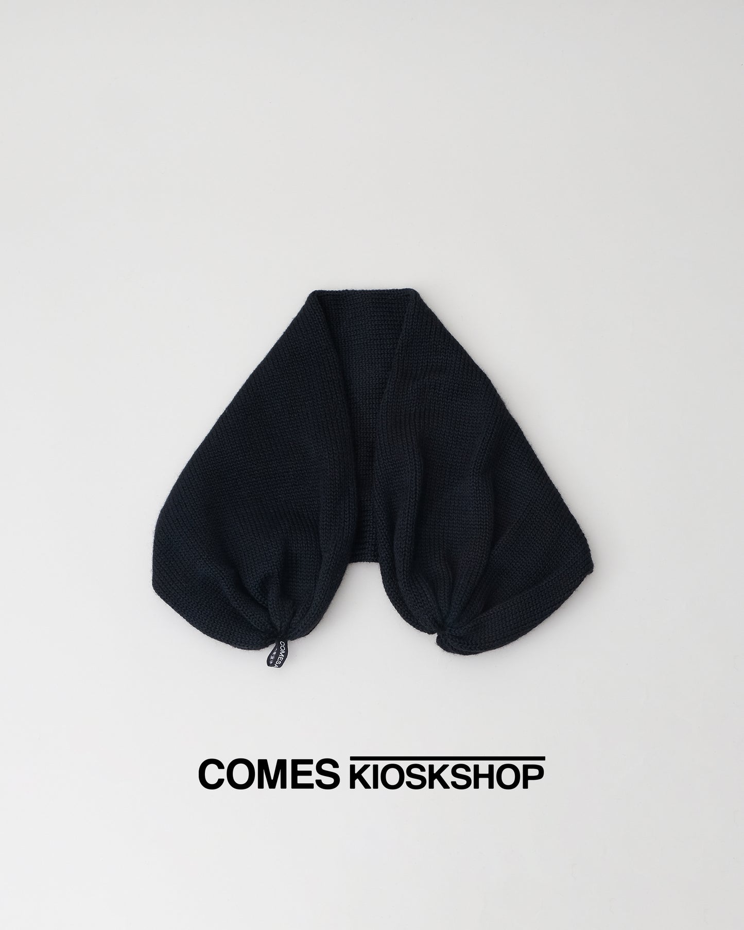 TRANSFORMED KNIT