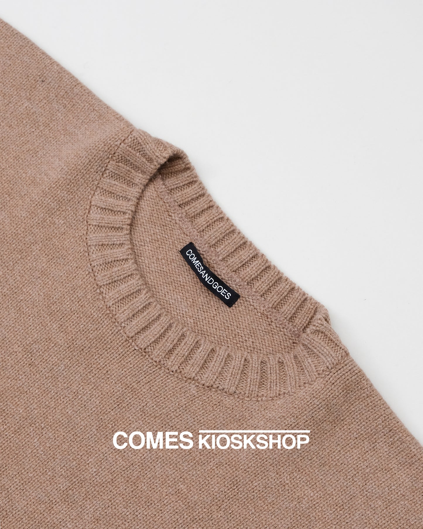 COMES VEST