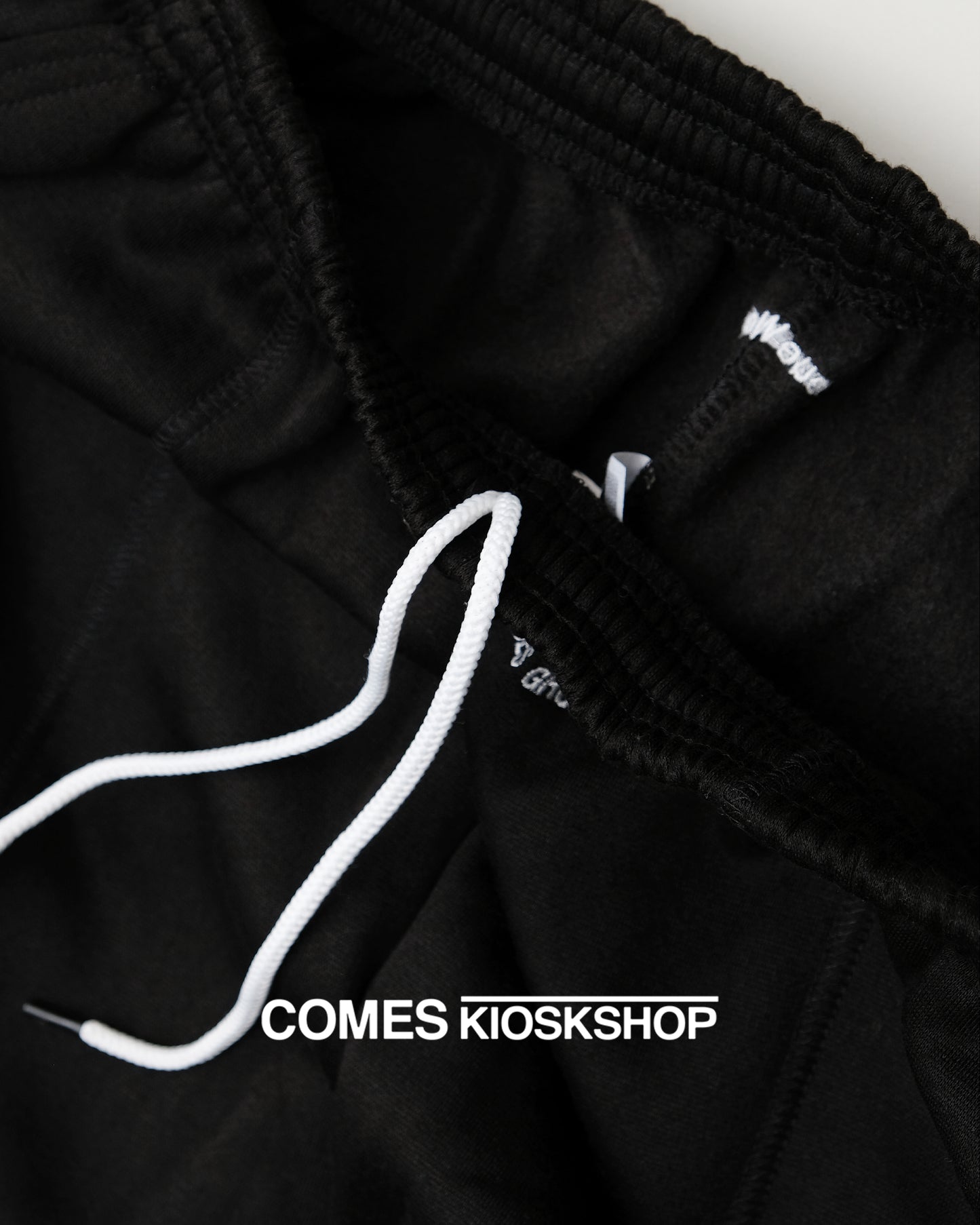 Neue Welt SWEAT PANTS