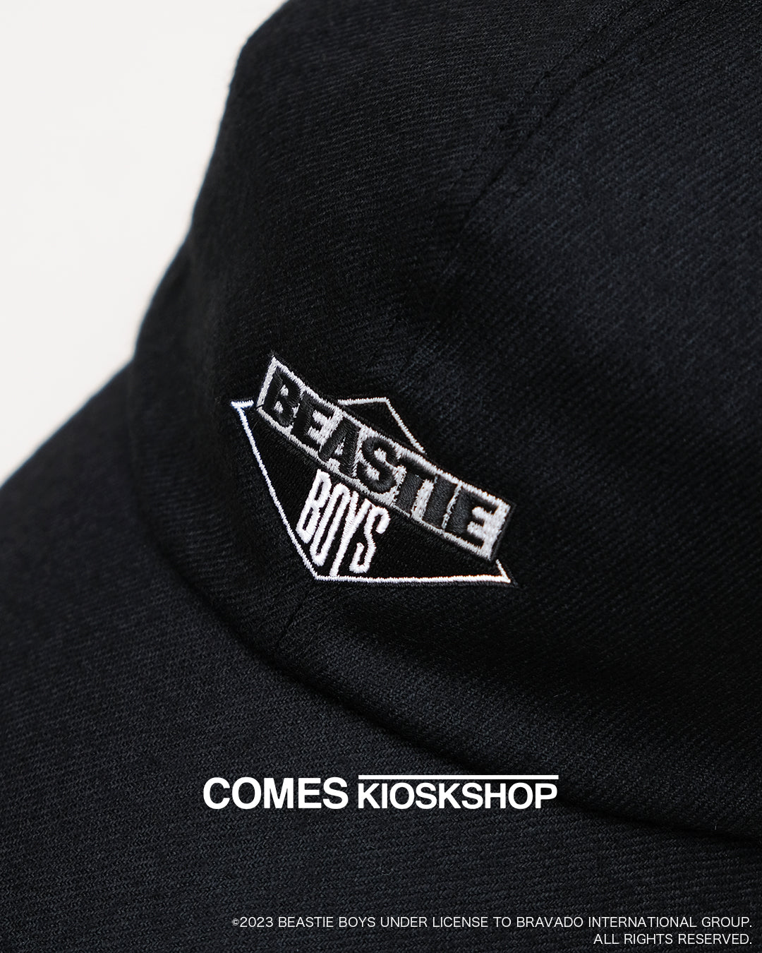 BEASTIE BOYS CAP (刺繍色|白×黒)