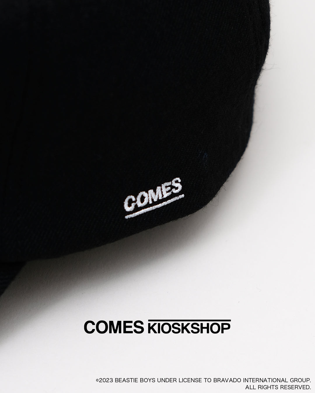 BEASTIE BOYS CAP (刺繍色|白×黒)