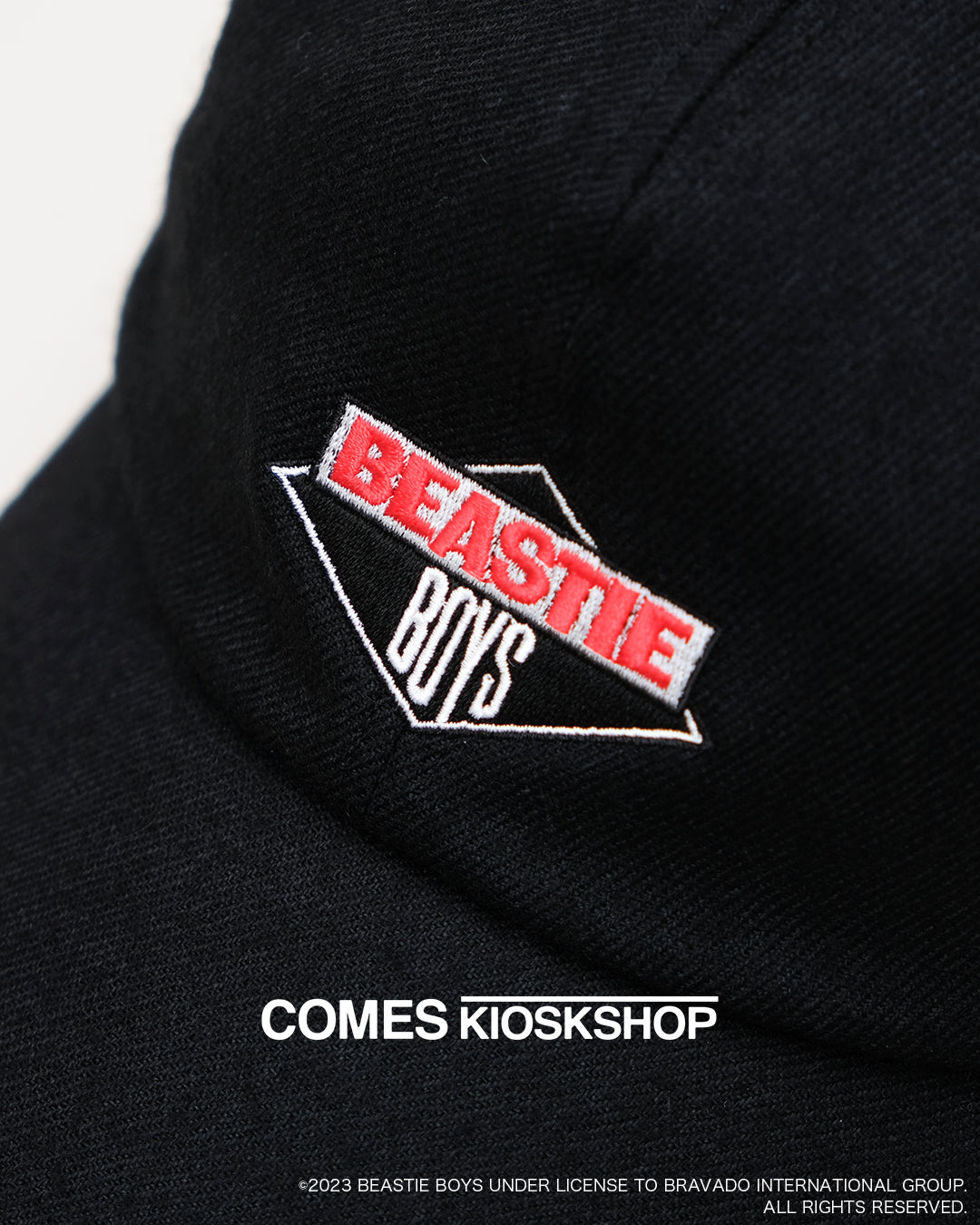 BEASTIE BOYS CAP (刺繍色|白×黒×赤)