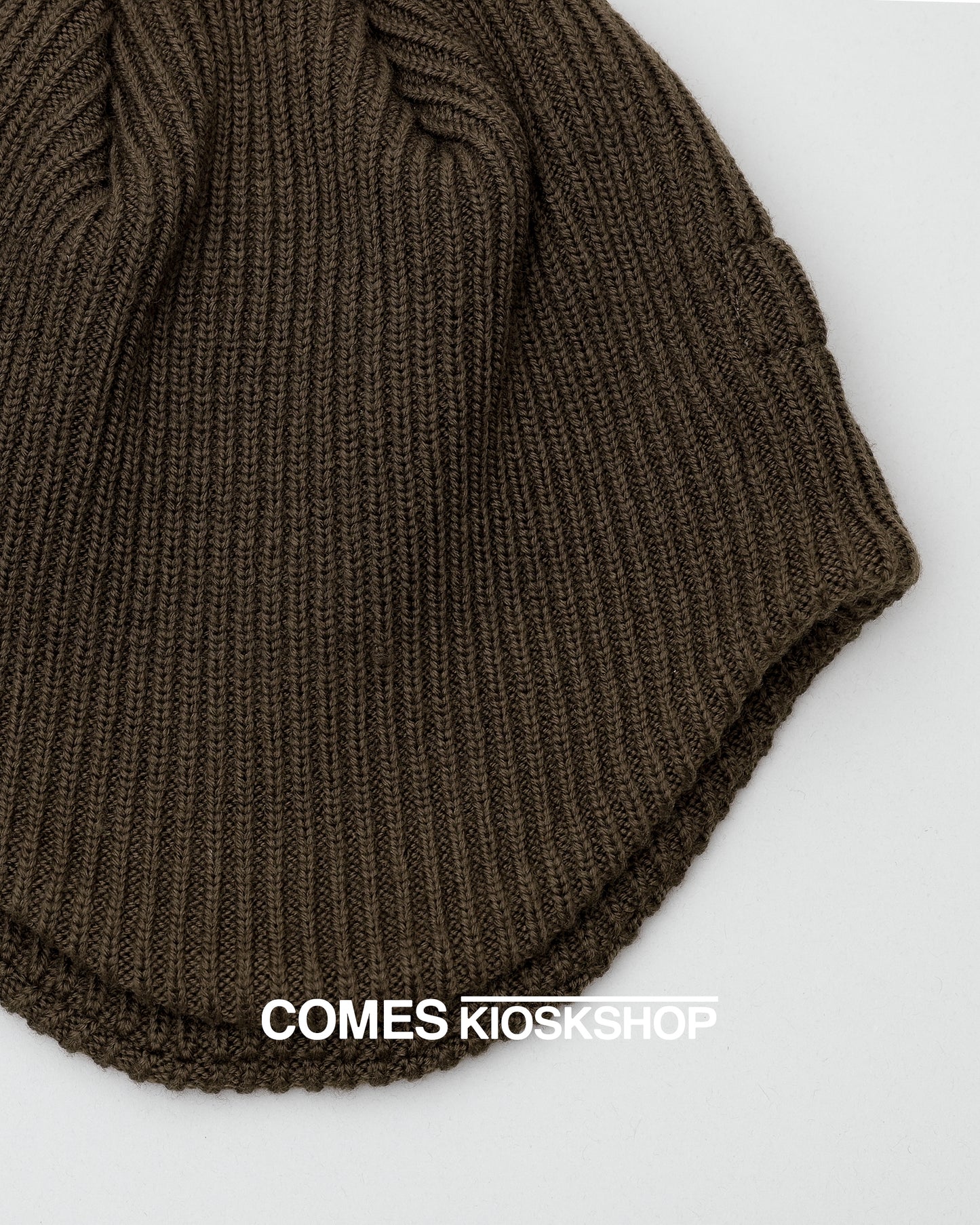 EAR KNIT
