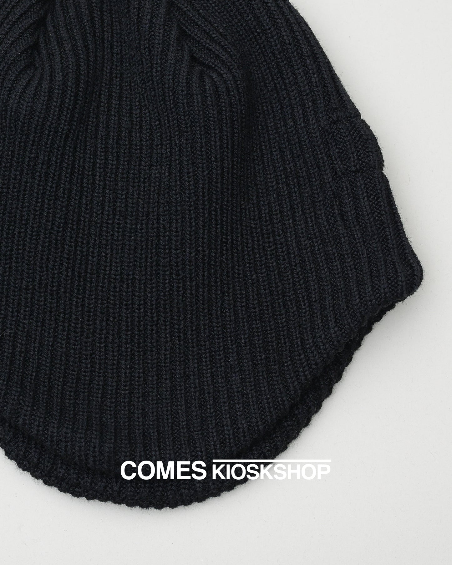 EAR KNIT
