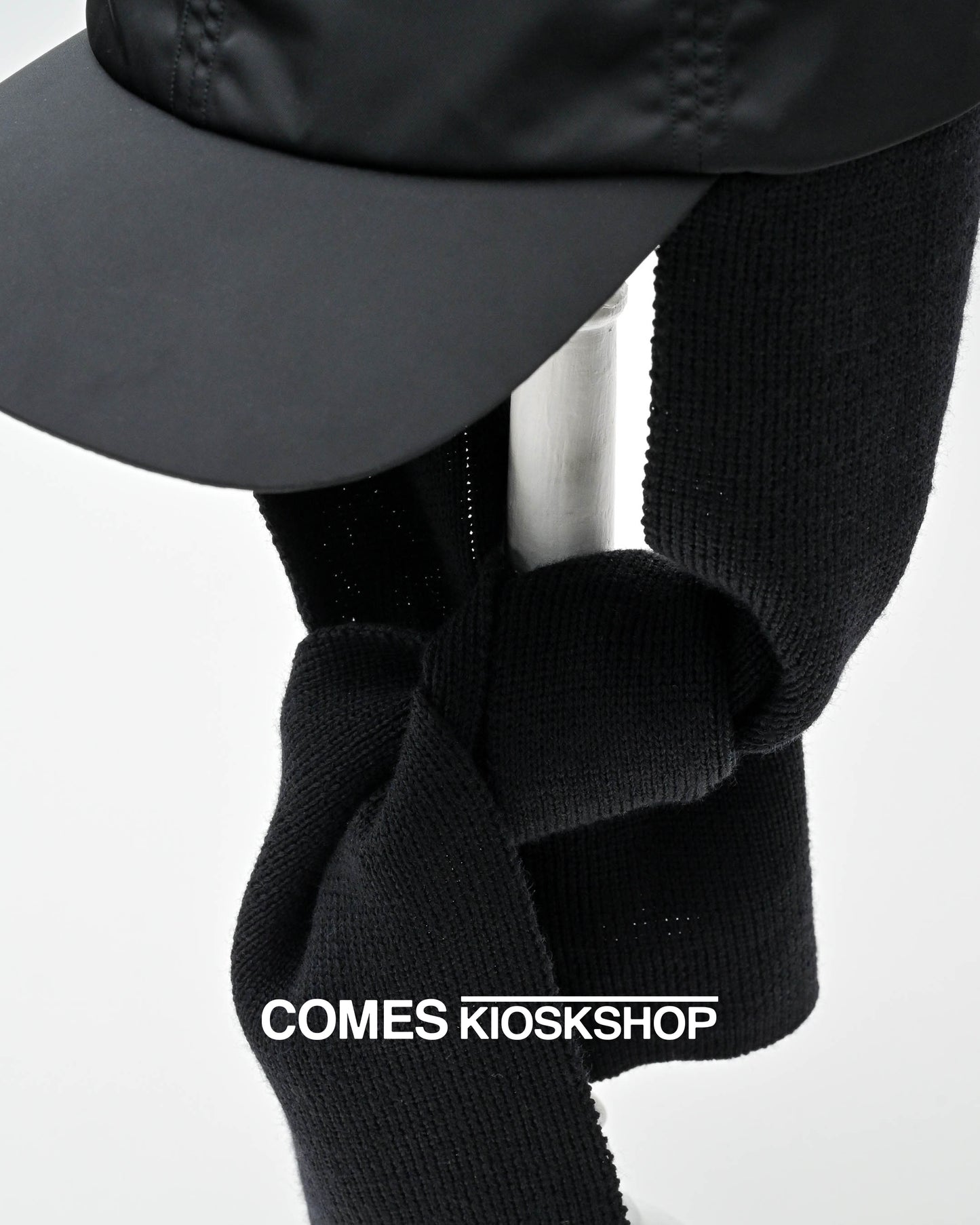 DICROS & KNIT MUFFLER CAP