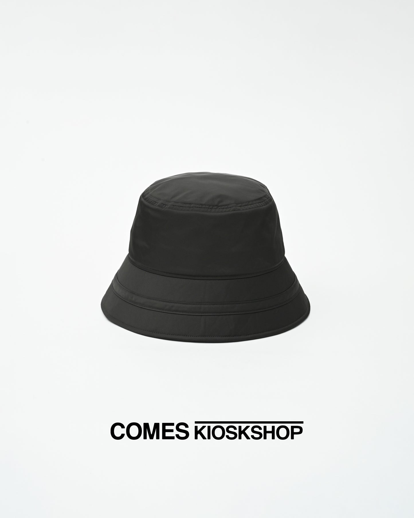DICROS LINE ON BRIM BUCKET HAT