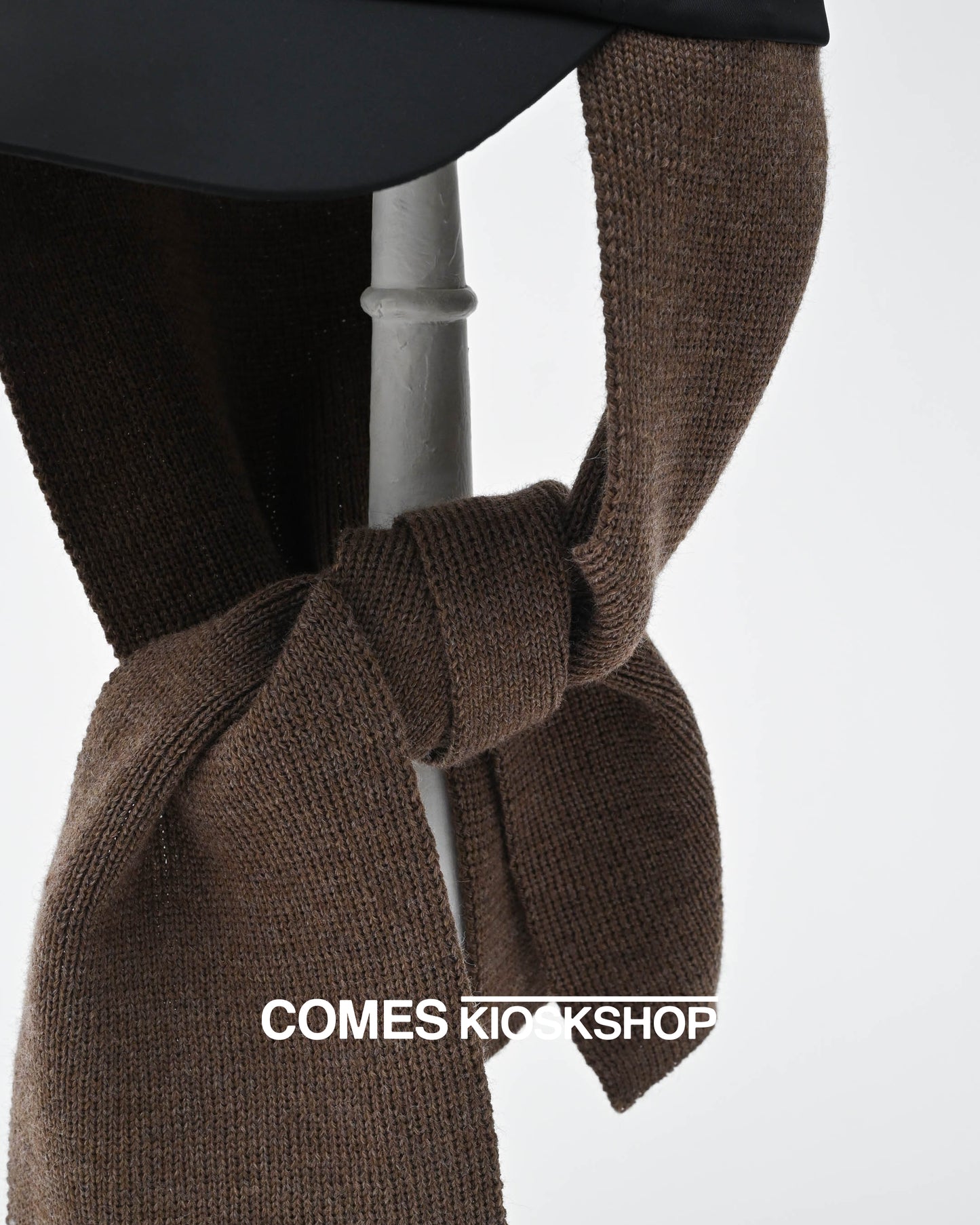 DICROS & KNIT MUFFLER CAP