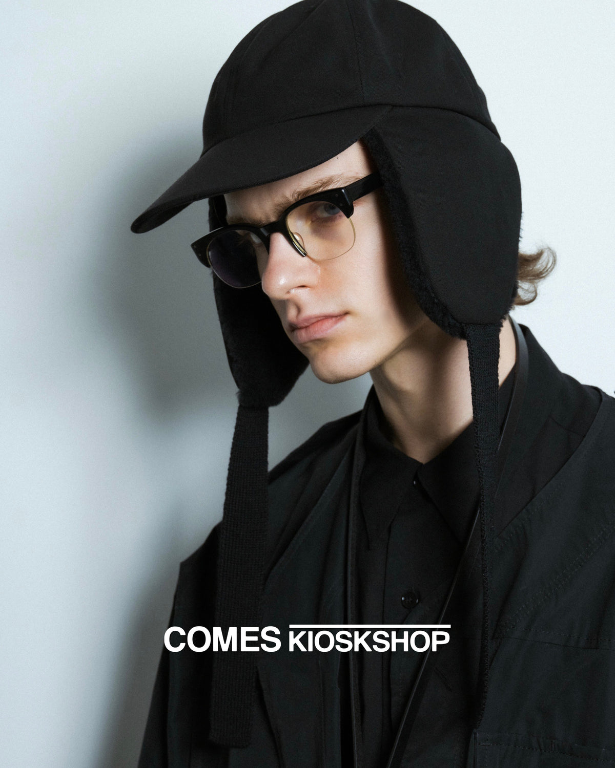 CLEAR TWILL EAR CAP