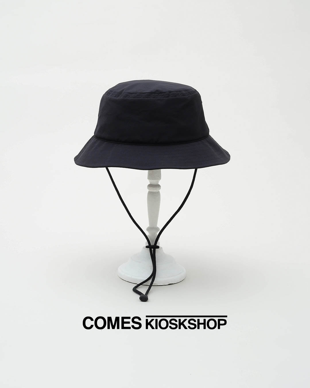 NYLON STRETCH FLAT HAT あご紐付き｜KIOSK限定