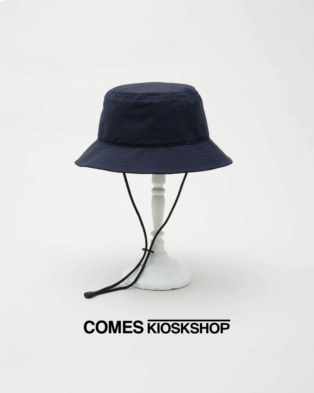 NYLON STRETCH FLAT HAT あご紐付き｜KIOSK限定